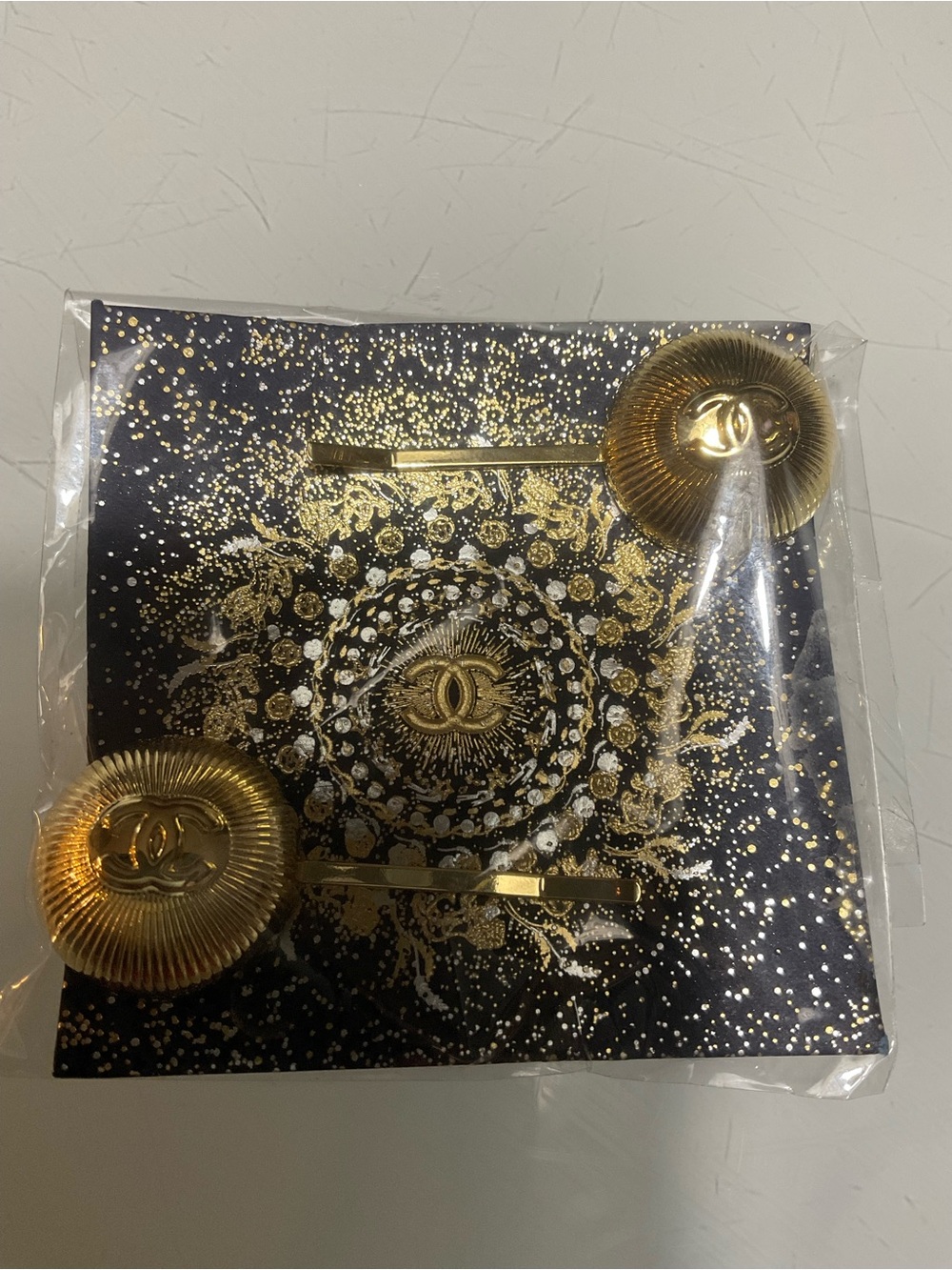 CHANEL Beaute Gold CC Button Hair Pins - Pair - Picture 9 of 10